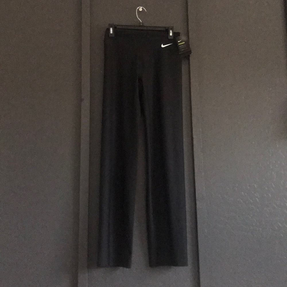 Nike Power Victory Standard Fit Leggings